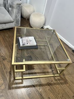Coffee Table Used But Still Looks Good!