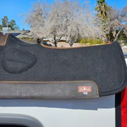 Brand new 30x30 Classic Equine Biofit Saddle pad
