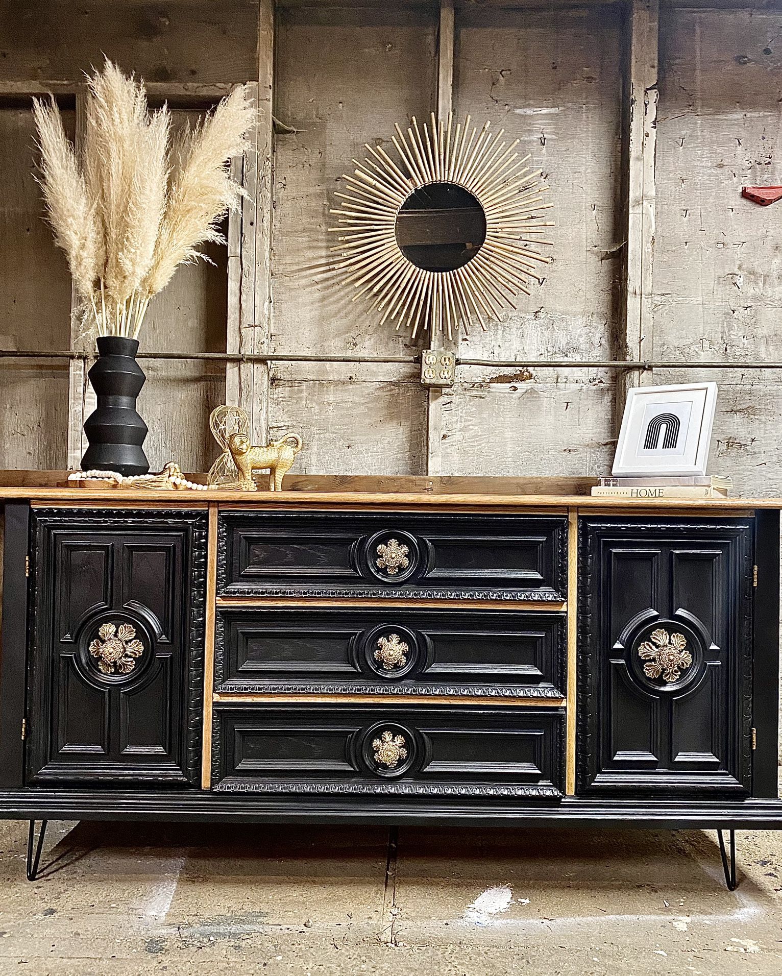 !!SOLD!! Original Broyhill Mid Century Dresser