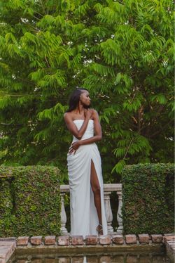 White wedding/prom dress