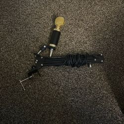 Condenser Mic with Stand and XLR cable