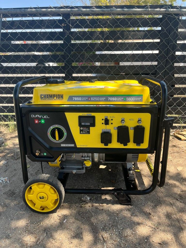 Champion Power Equipment
7850/6250-Watt Recoil Start Gasoline and Propane Powered Dual Fuel Portable Generator with CO Shield