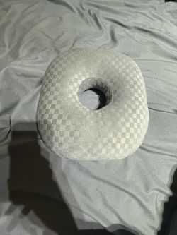 Orthopedic Donut Seat Cushion / Tailbone Pillow