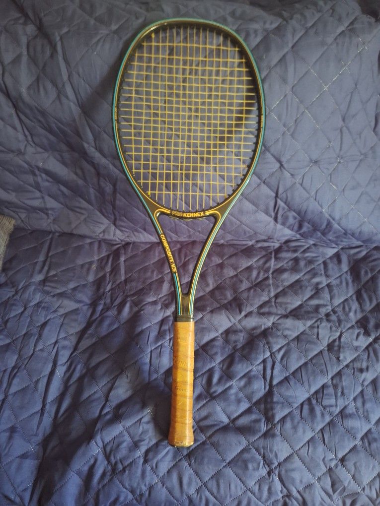 Kennex Tennis Racket ..