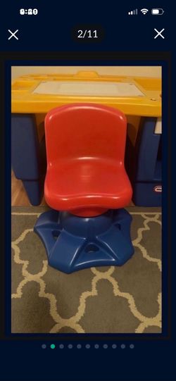 Kids desk