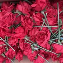 100 Pcs Artificial Rose 