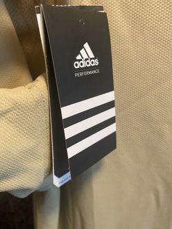 Men’s Adidas XL T-shirt