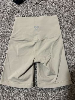 Aritzia shorts size XXS $15