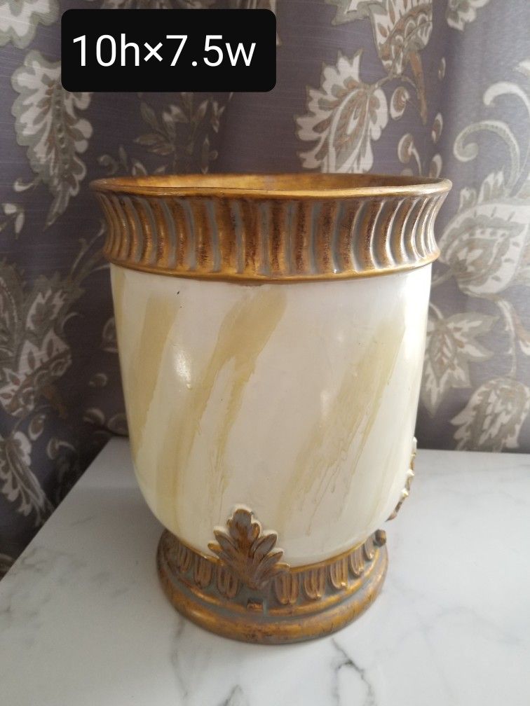 Home accent decor