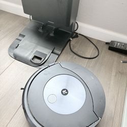 iRobot Roomba Combo J7+