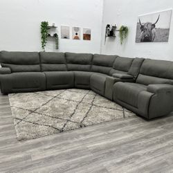Gray Electric Reclining Sectional- Free Delivery 🚚 