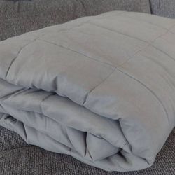 Tranquility Cooling Weighted Blanket