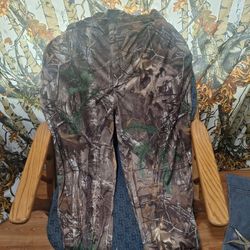 Cabellas Zonz's Woodlands Size 32,  Realtree Scentlock Large
