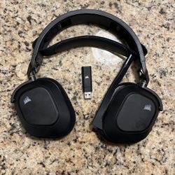 Corsair HS80 RGB Wireless Headphones
