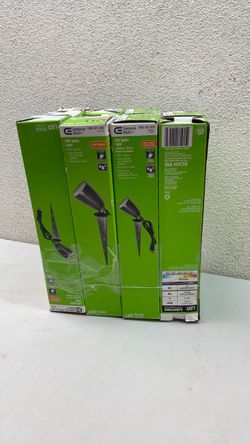 Commercial Electric LED Spike Lights – Set of 12