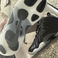 Black Foamposites