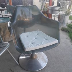 Atomic Mid Century Modern Chair