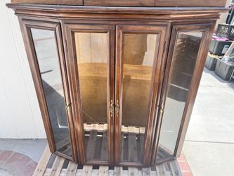 China cabinet