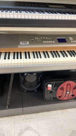 Yamaha Digital Piano Keyboard