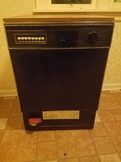 Moveable dishwasher