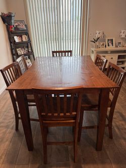 Dining Table Set