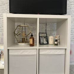 IKEA White 4 Cub storage shelf unit - KALLAX IKEA TV stand