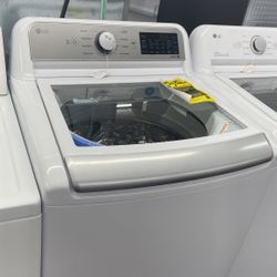 New Scratch And Dent LG Washer. 1 Year Warranty 