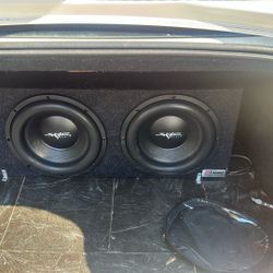 12 Inch Subwoofers ( Like New)
