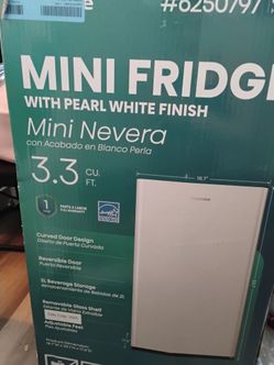 Mini fridge