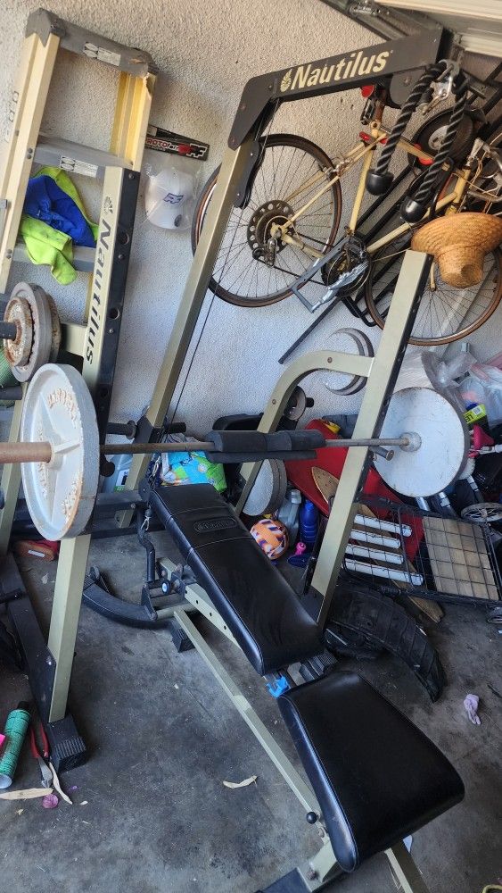 Nautilus Bench Press.