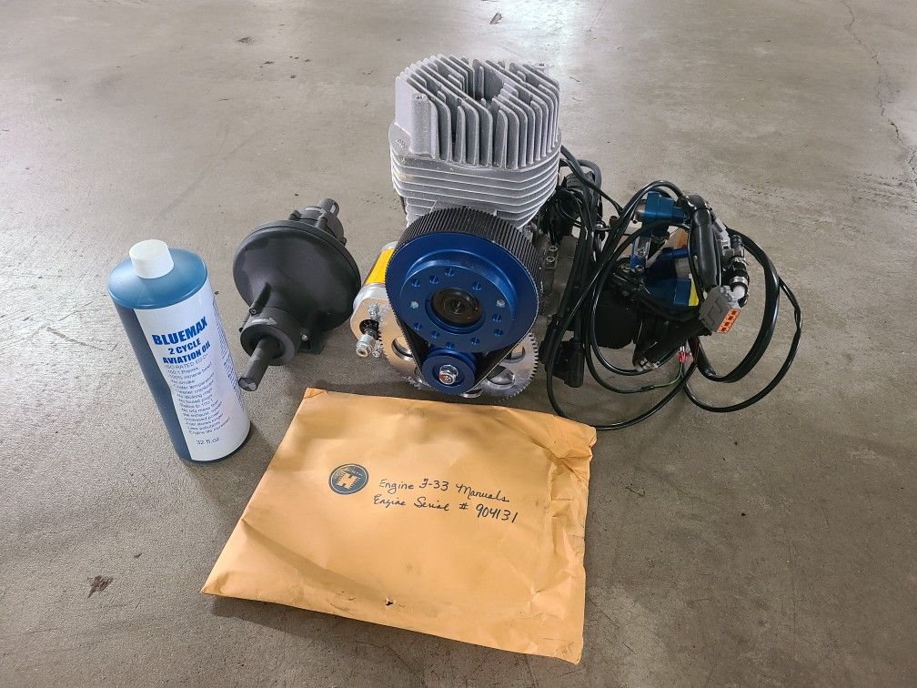Hirth F-33 2 Stroke Engine