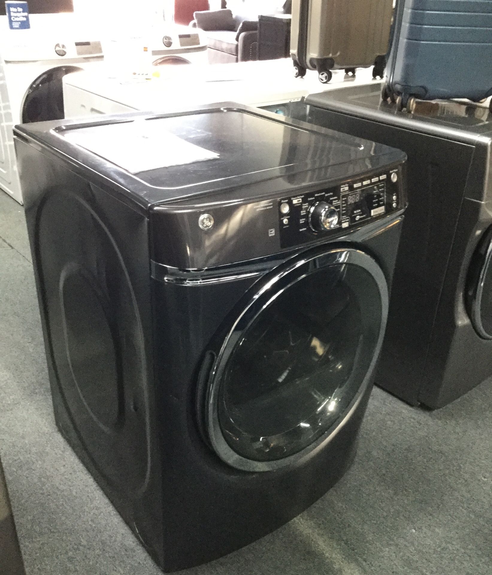 Dryer electric dryer GE original price $1169 Our price $899 prices are negotiable