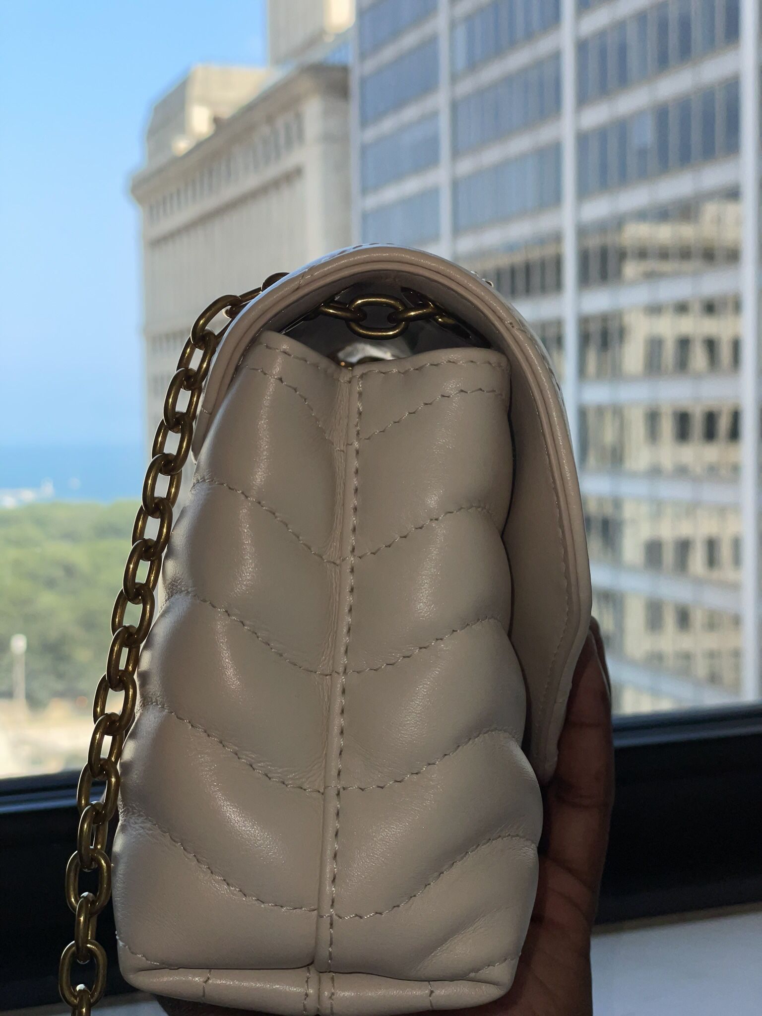 Louis Vuitton New Wave Chain Bag for Sale in Chicago, IL - OfferUp