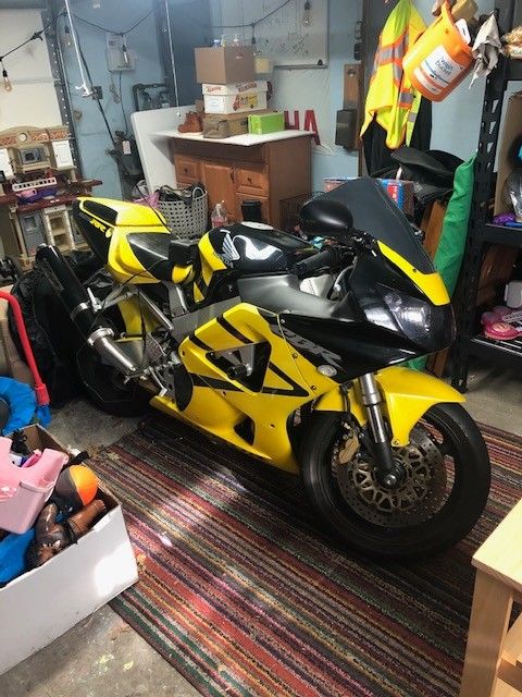 2000 Honda CBR 929RR