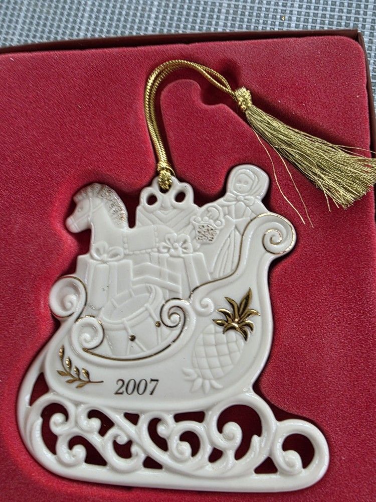 Lenox Wonderful Winter Sleigh 2007
