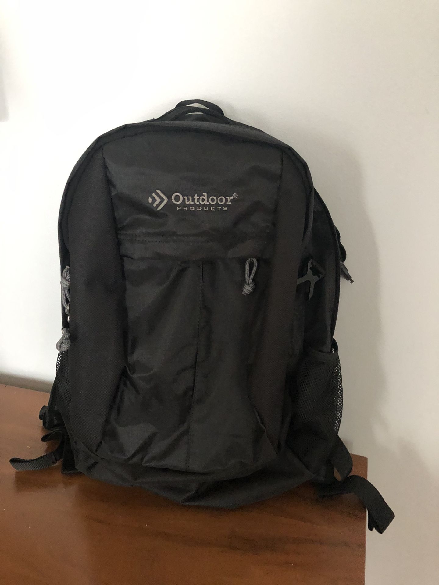Tenn Black Backpak