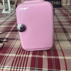 Refrigerador pequeño para cremas