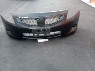 2008-2012 Honda Accord Coupe (2 Doors) Front Bumper With Grill And Fog Lights Accessories Oem.