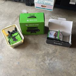Xbox One With Games And Extra Controller