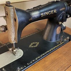 Singer sewing machine table