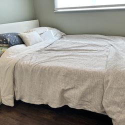 Queen bed white and modern (ikea malm)