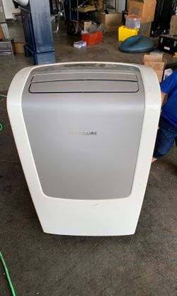 Lightly used air conditioner