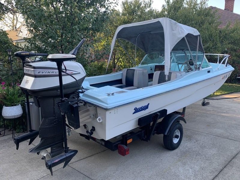 15" Sportcraft Bowrider Boat