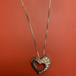 Nice Starling Silver Heart Shaped Necklace Available 95134