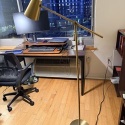 Floor lamp