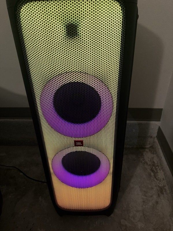 JBL PartyBox 1000 - Bluetooth Speaker, Black