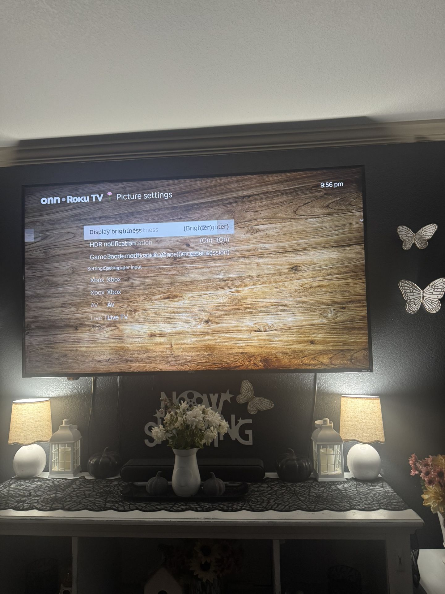 65 In Tv (Onn) 
