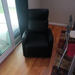 Reclining Masagging Chair