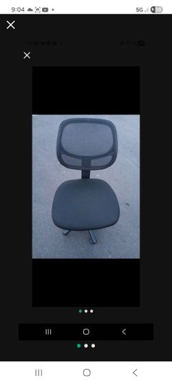 BLACK COMPUTER/OFFICE CHAIR