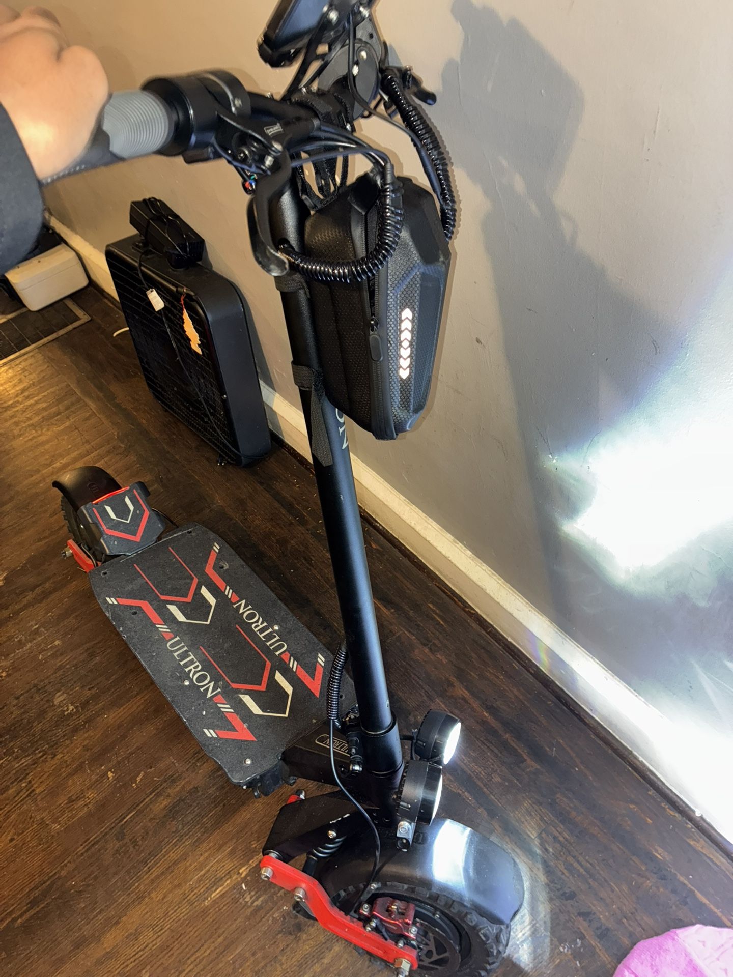 Ultron Scooter 60mph
